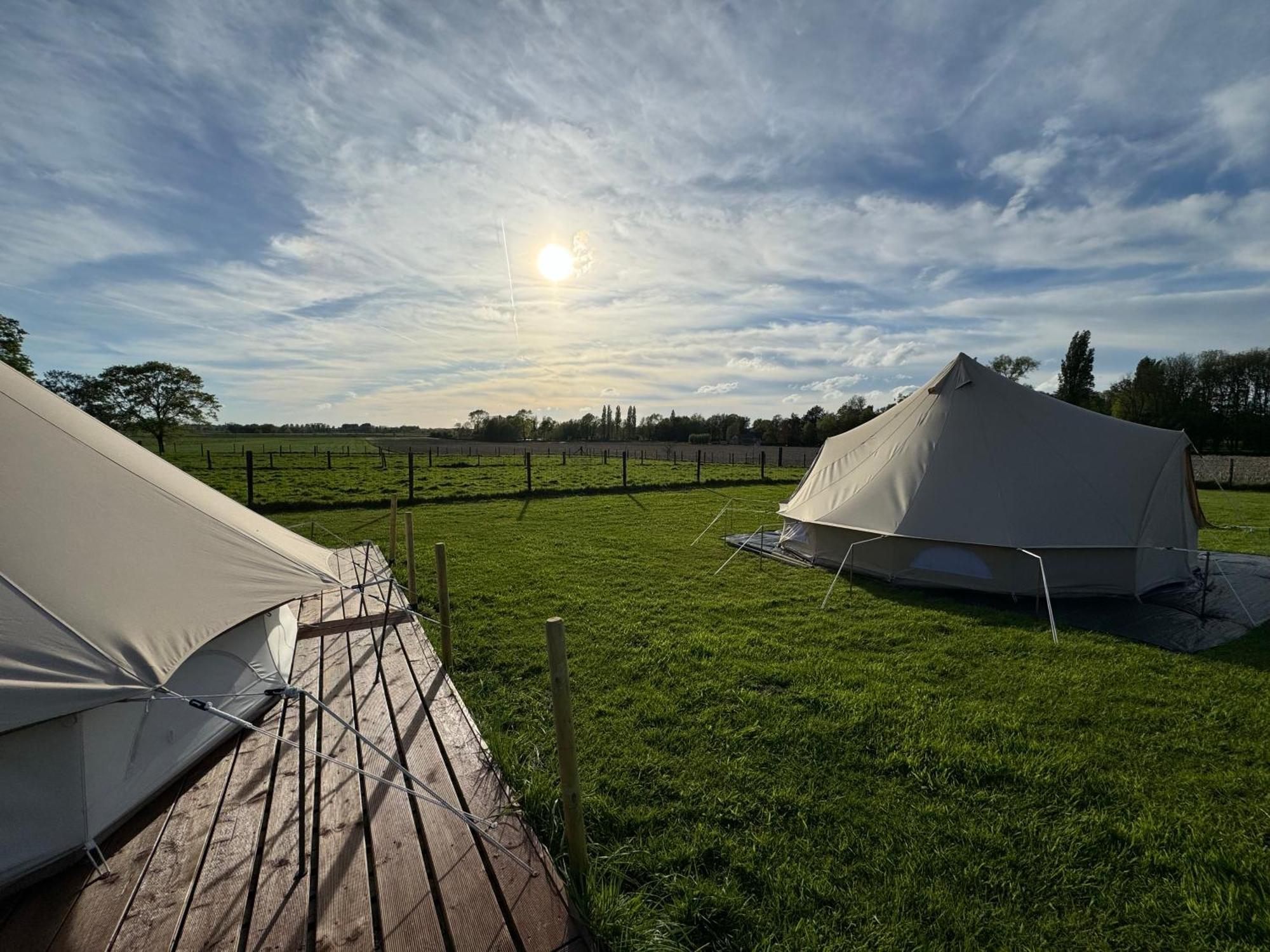 Camp Mangoeste Зеделхем Екстериор снимка
