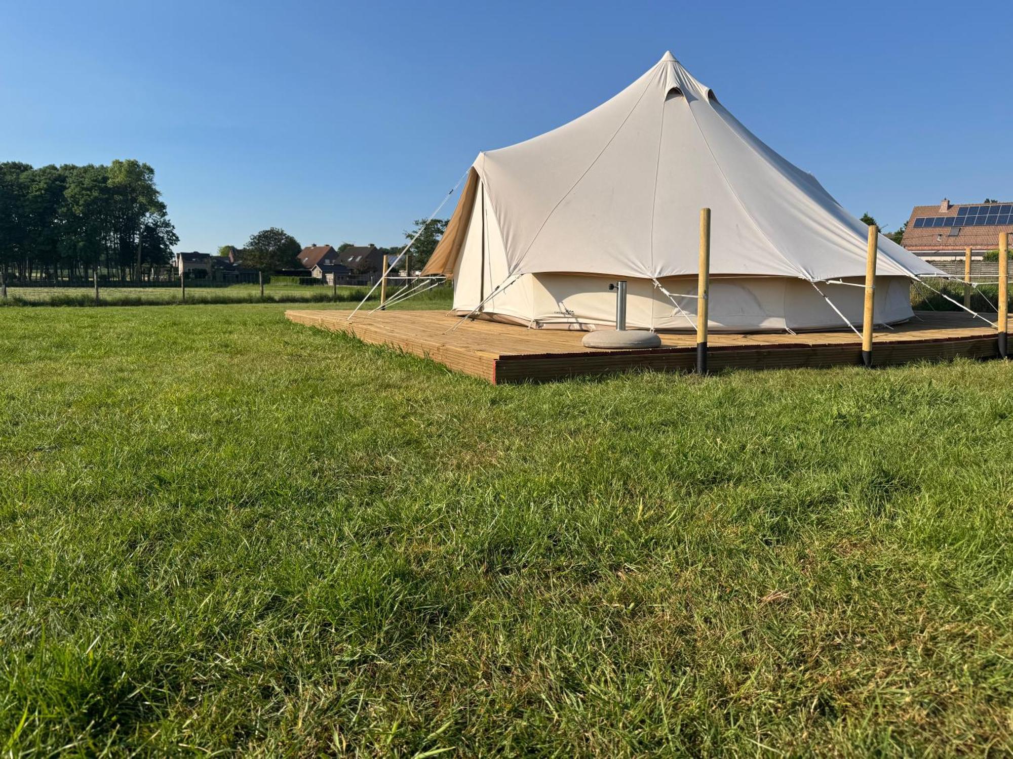 Camp Mangoeste Зеделхем Екстериор снимка